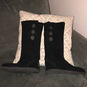 UGG - Classic Cardy Boot (black, size 8)